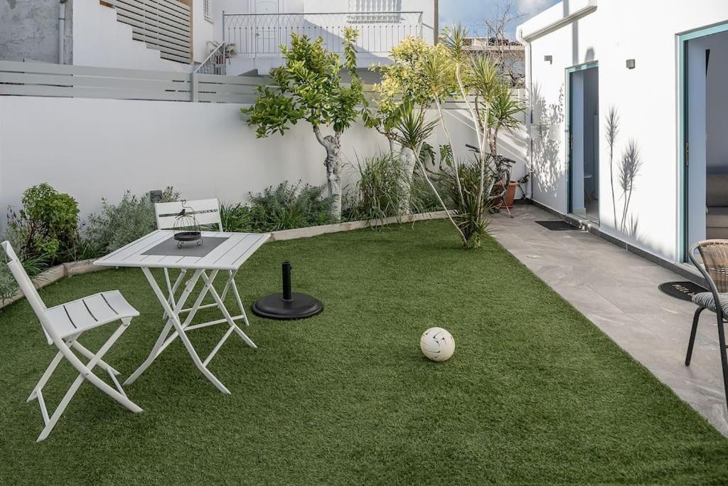 M City Apartments, Garden 2 Hriszí Aktí Haniá Kültér fotó